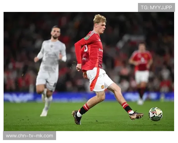 曼联冬窗目标聚焦边锋与中路创造者，曼联冬窗转会